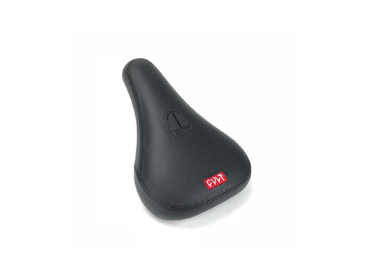 CULT OCCULT 18 LOGO PIVOTAL SEAT