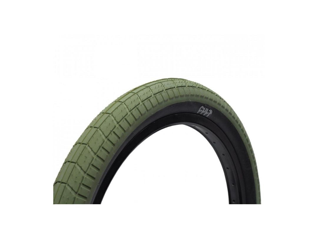 CULT Dehart Tread Tire