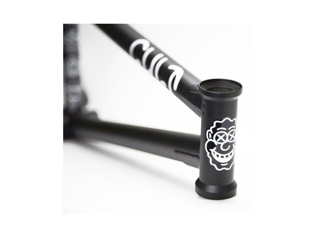 CULT SHORTY 2021 FRAME