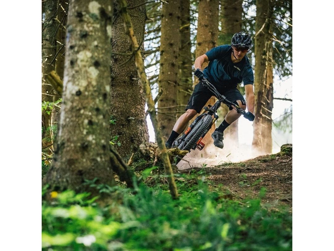 RESERVE 25 29" INDUSTRY 9 Wheelset