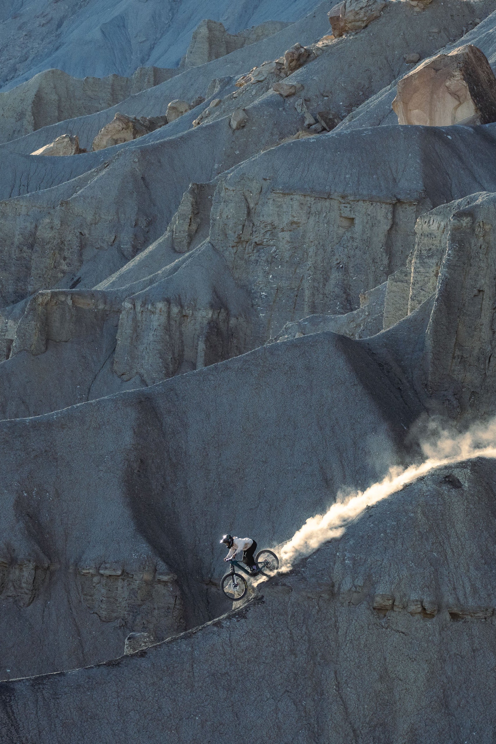 Bullit riding photo 5