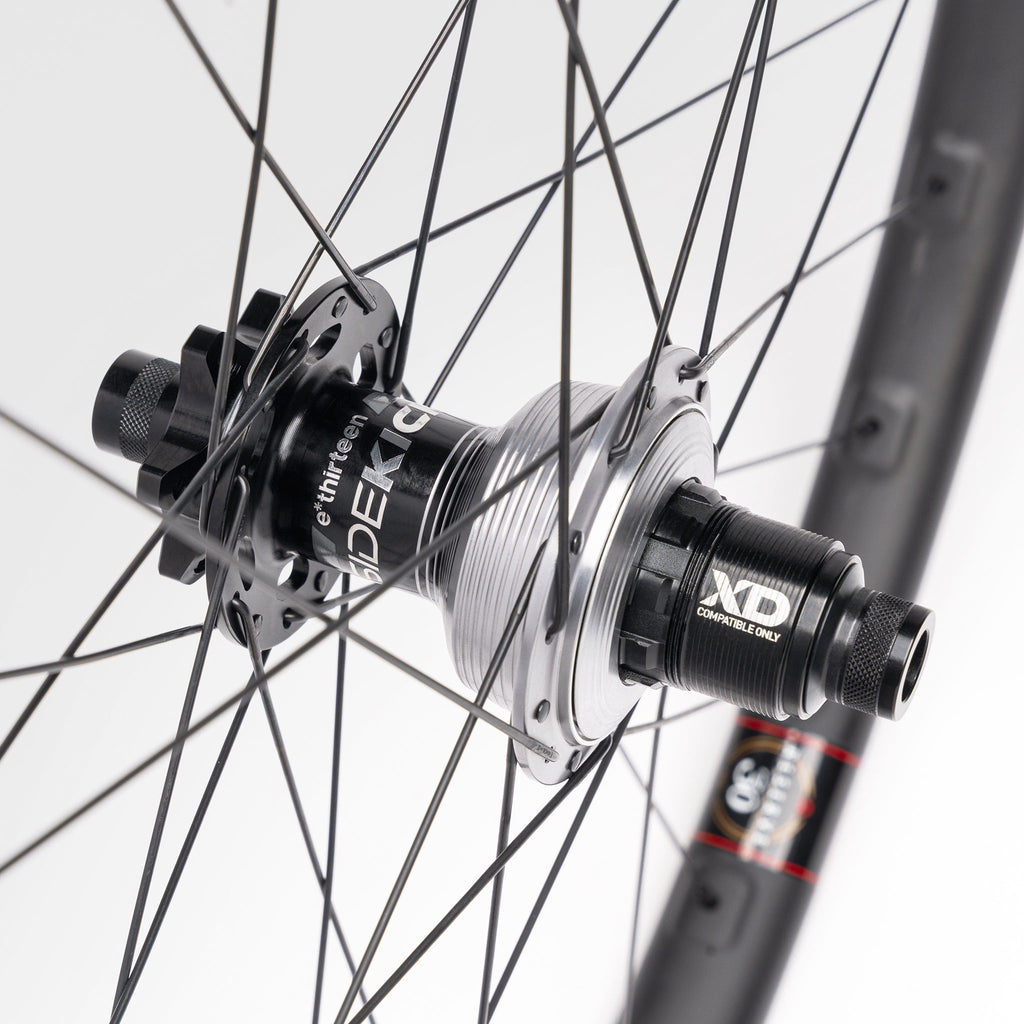 30|HD Carbon (5)