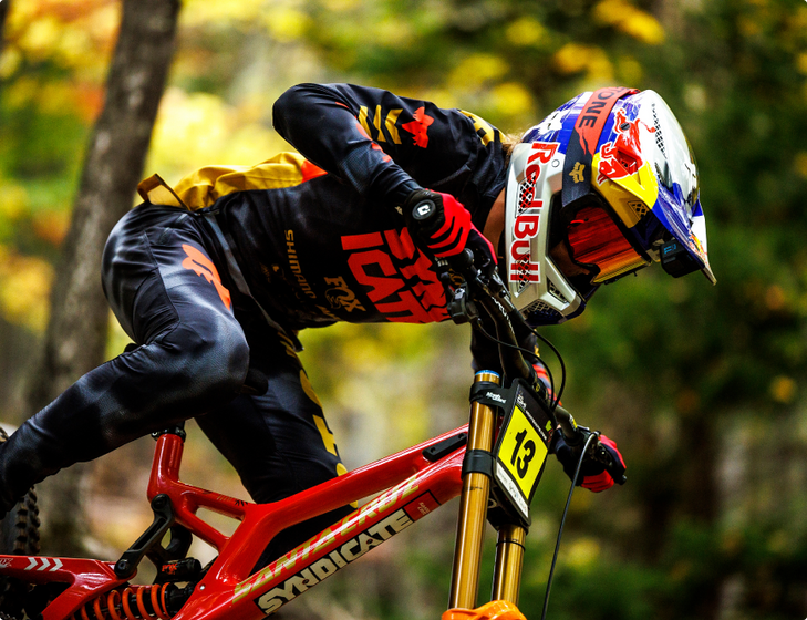 Santa Cruz V10 Syndicate team bike