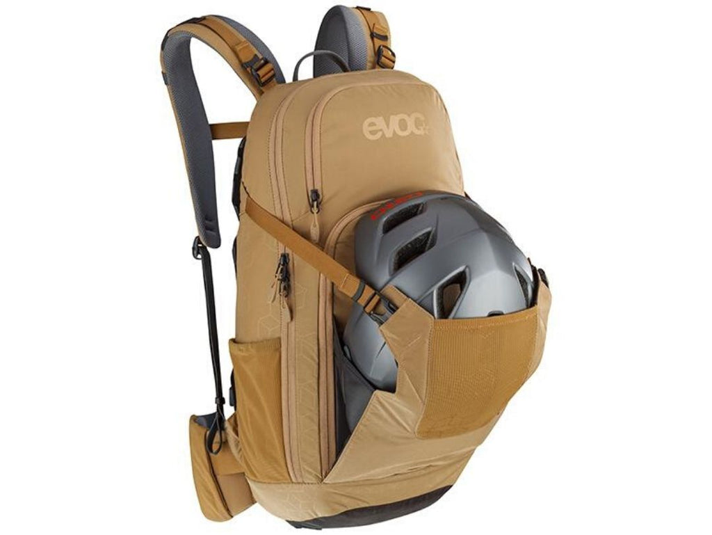 EVOC NEO 16L BackPack