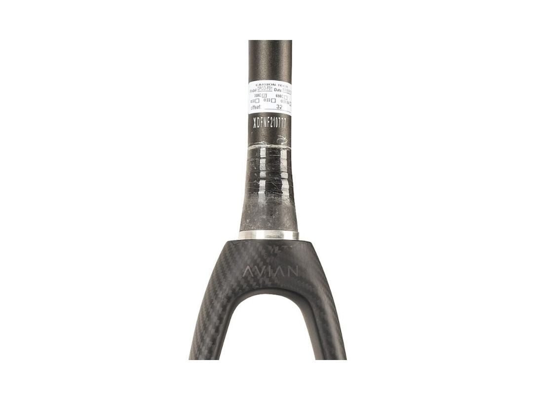 AVIAN VERSUS PRO 20MM FORK
