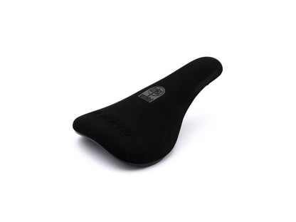 STAY STRONG BLACKOUT SLIM PIVOTAL BLACK SEAT