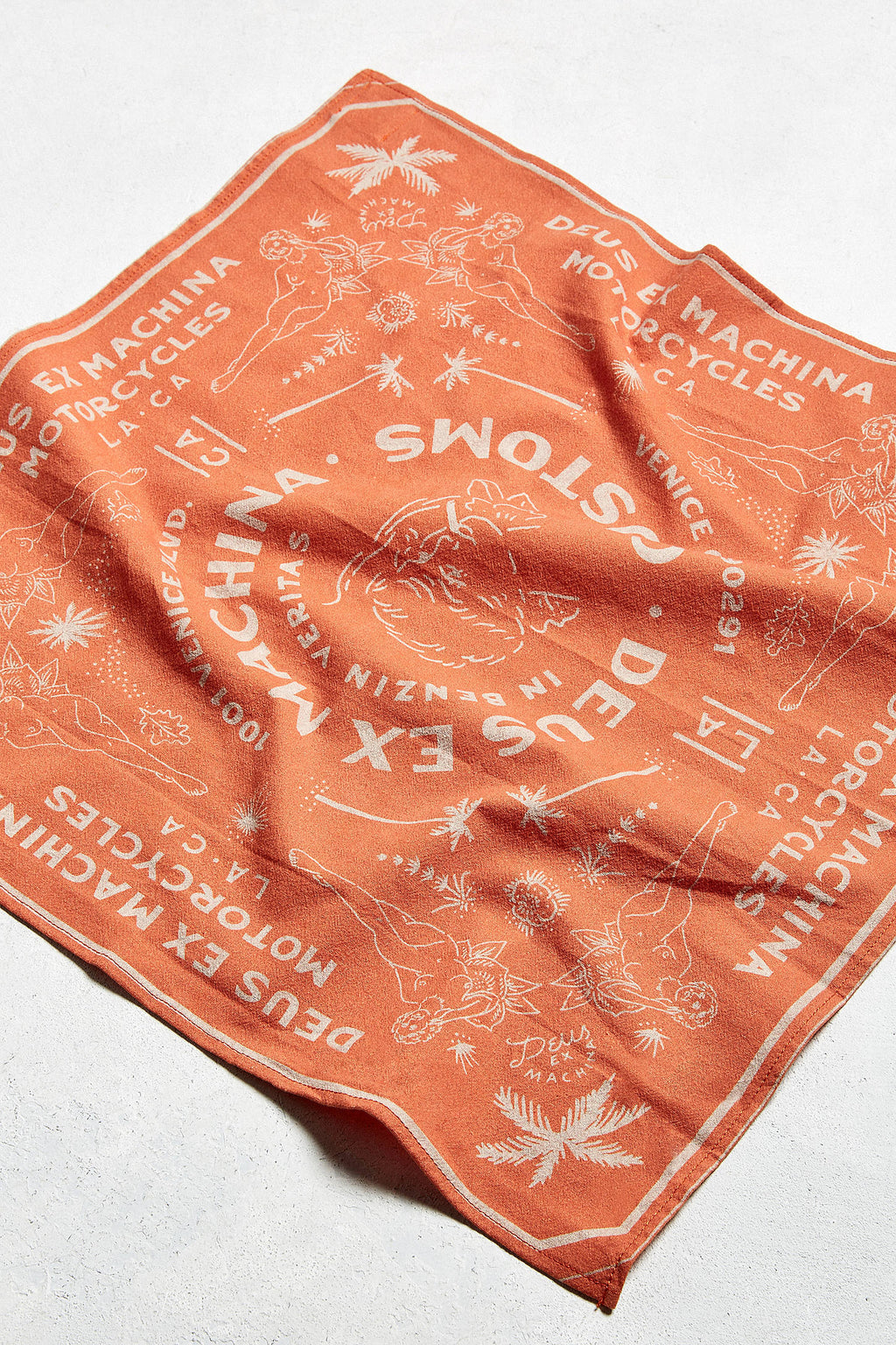 DEUS EX MACHINA Bandanas - Legend Bikes