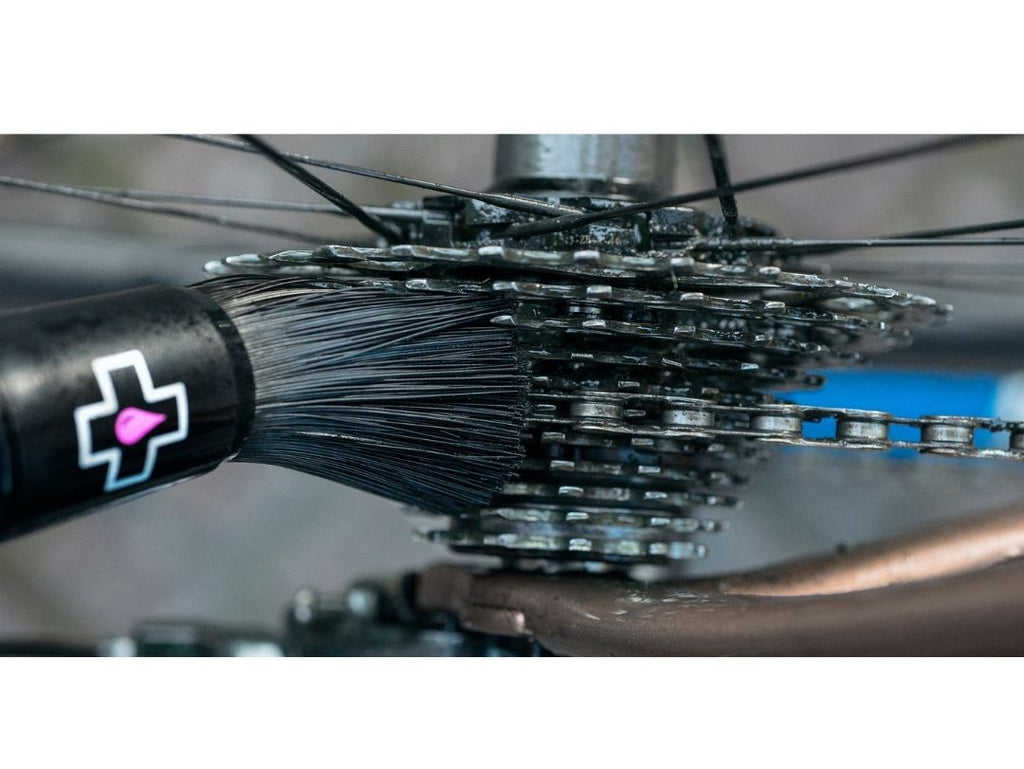 MUC-OFF Drivetrain Detailing Brush - Legend Bikes