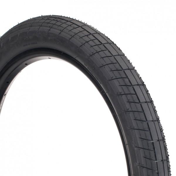 SALTPLUS STING TIRE BLACK