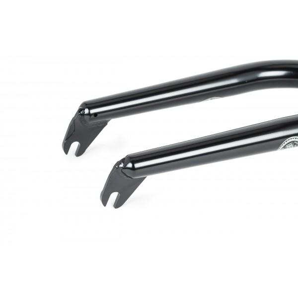 WETHEPEOPLE PATROL GLOSSY BLACK FORK